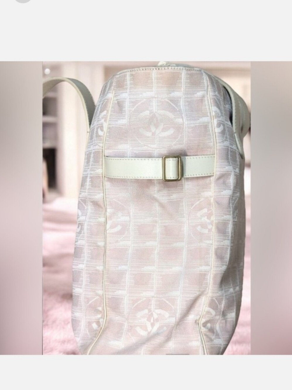 20 4 20 CHANEL Pale Pink Travel Line Tote with Cream Handles Like New Condition - Picture 3 of 15